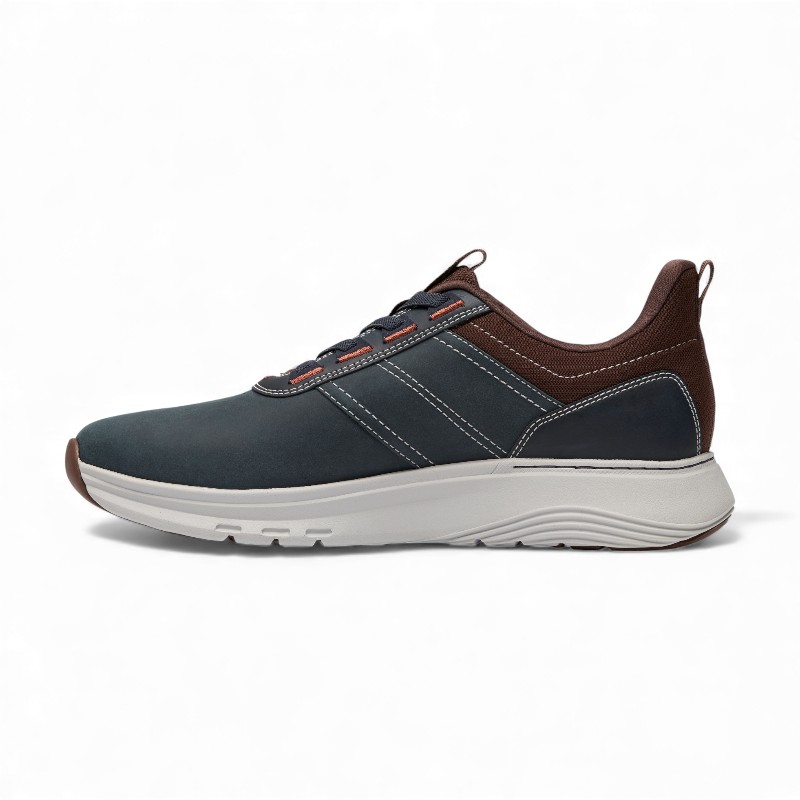 CLARKS Motion TreK LX